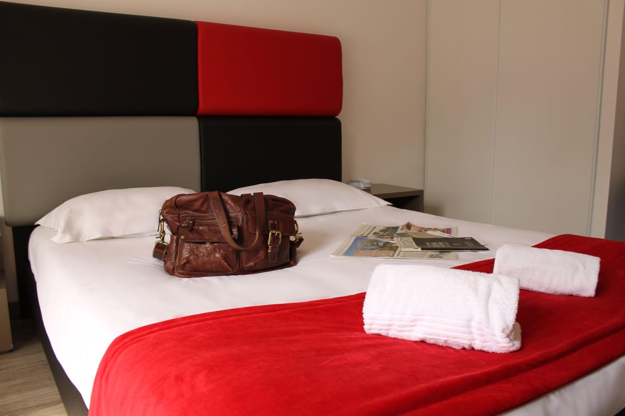 Adonis Aix En Provence Aparthotel 3*